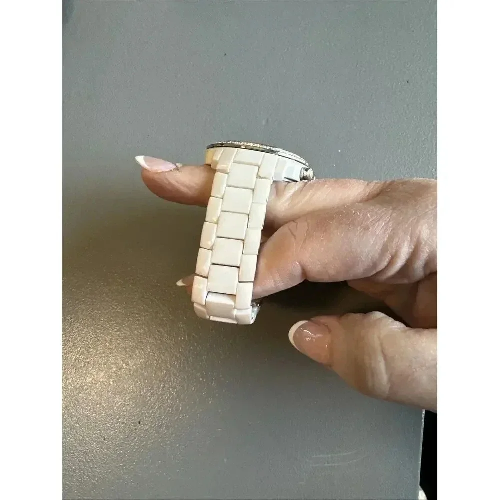 Michael Kors Women's Watch MK‎ 6079 Ivory Band Needs Battery